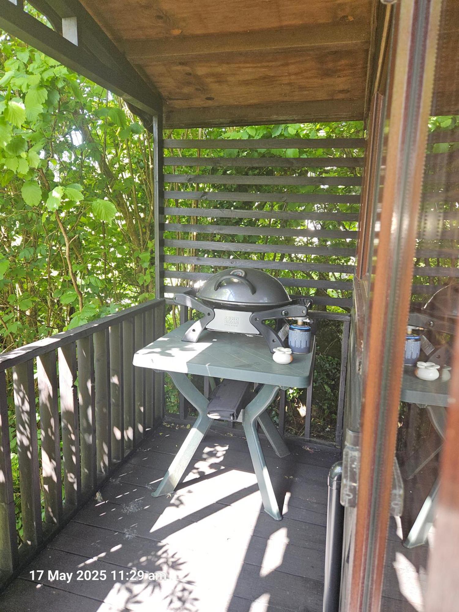 Treetops Lodge, Private Parking & Garden Truro Exterior photo